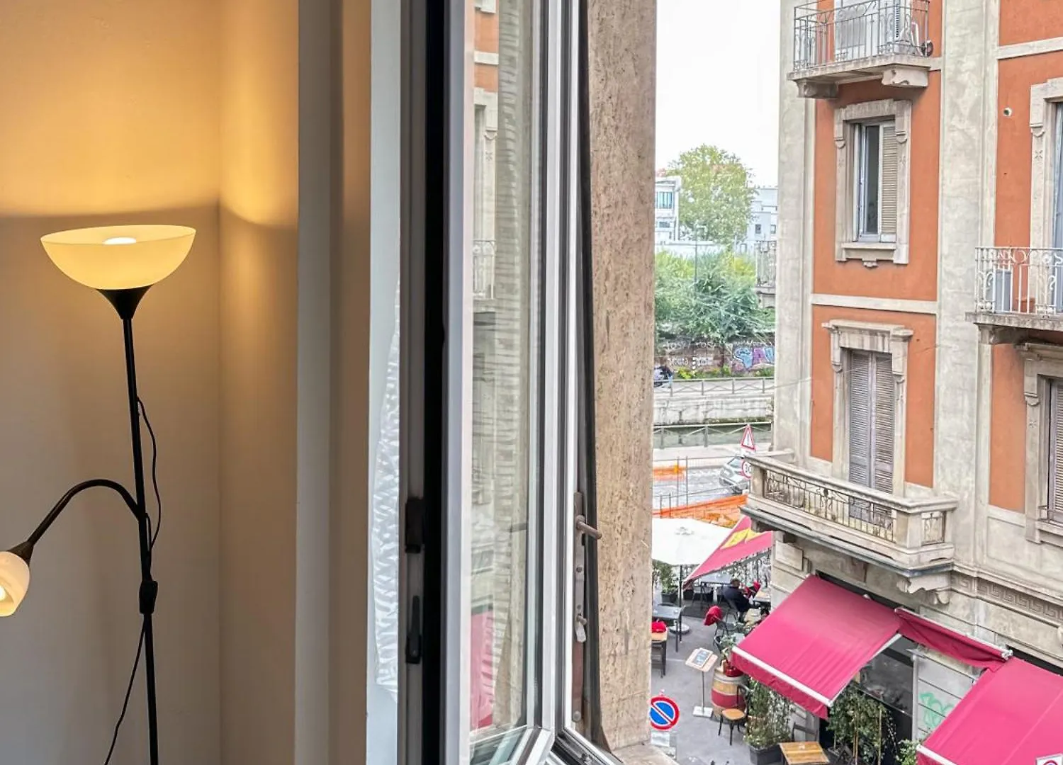The Best! Fast Wi-Fi & Netflix Milano Lejlighed